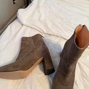 J Crew Gorgeous Suede Deep Tan Ankle Boots